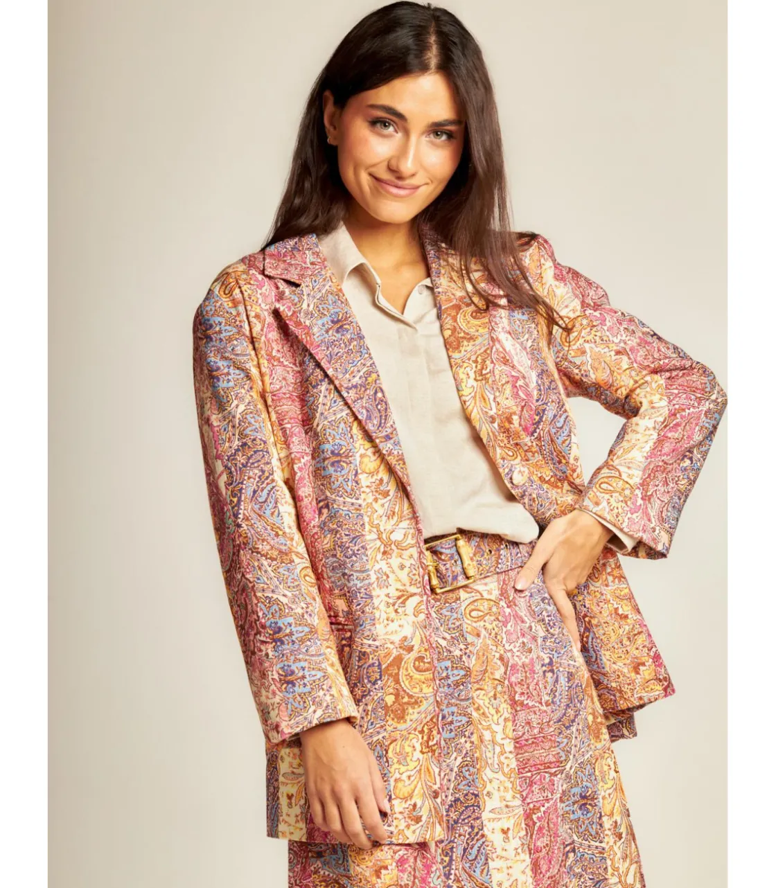 Alma en Pena Chaquetas|BLAZER ESTAMPADA