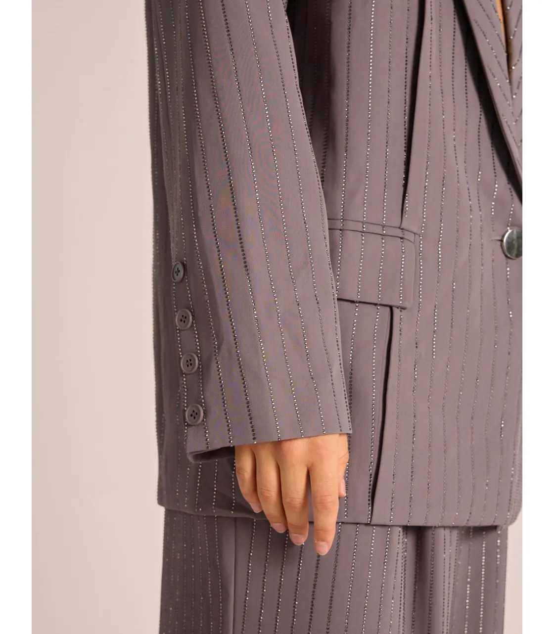 Alma en Pena Chaquetas|BLAZER RAYA DIPLOMÁTICA BRILLOS