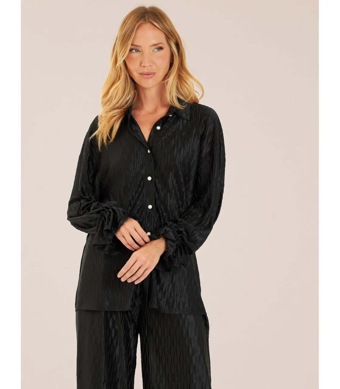 Alma en Pena Camisas|CAMISA FLUIDA ABOTONADA