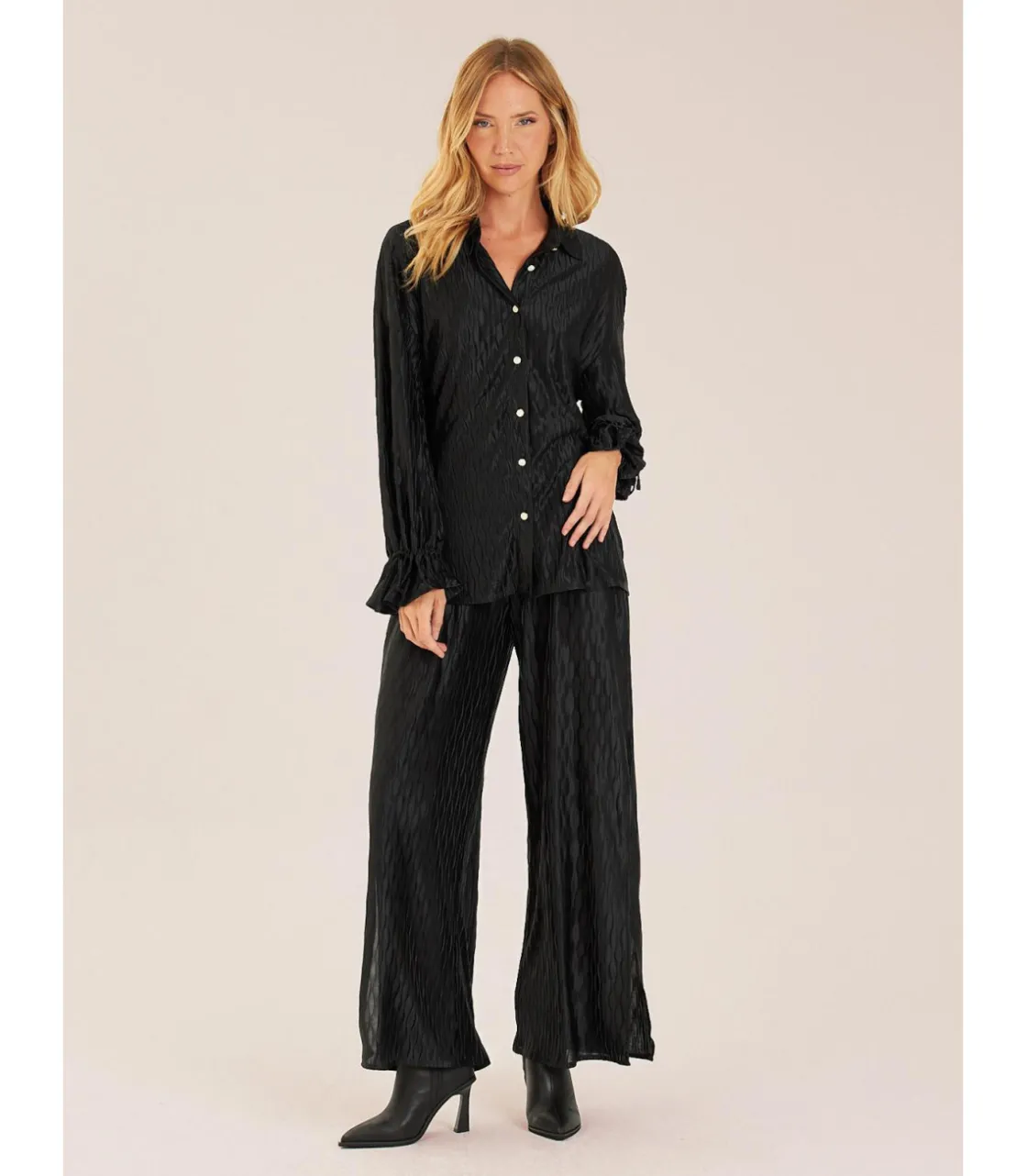 Alma en Pena Camisas|CAMISA FLUIDA ABOTONADA