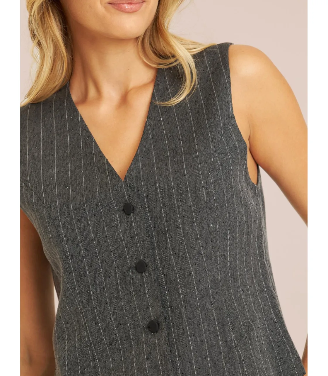 Alma en Pena Chaquetas|CHALECO CON PEDRERÍA