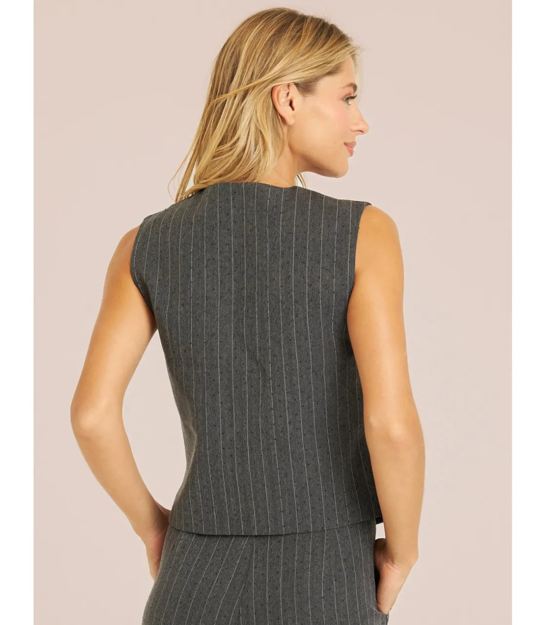 Alma en Pena Chaquetas|CHALECO CON PEDRERÍA
