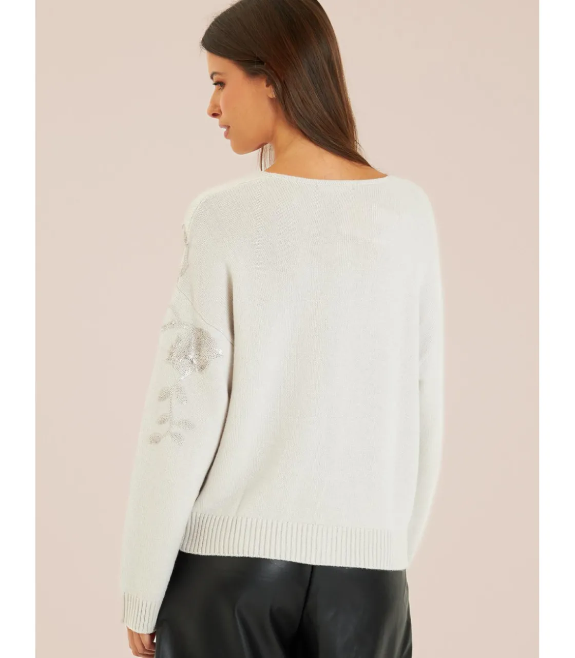Alma en Pena Chaquetas|CHAQUETA CON BORDADOS
