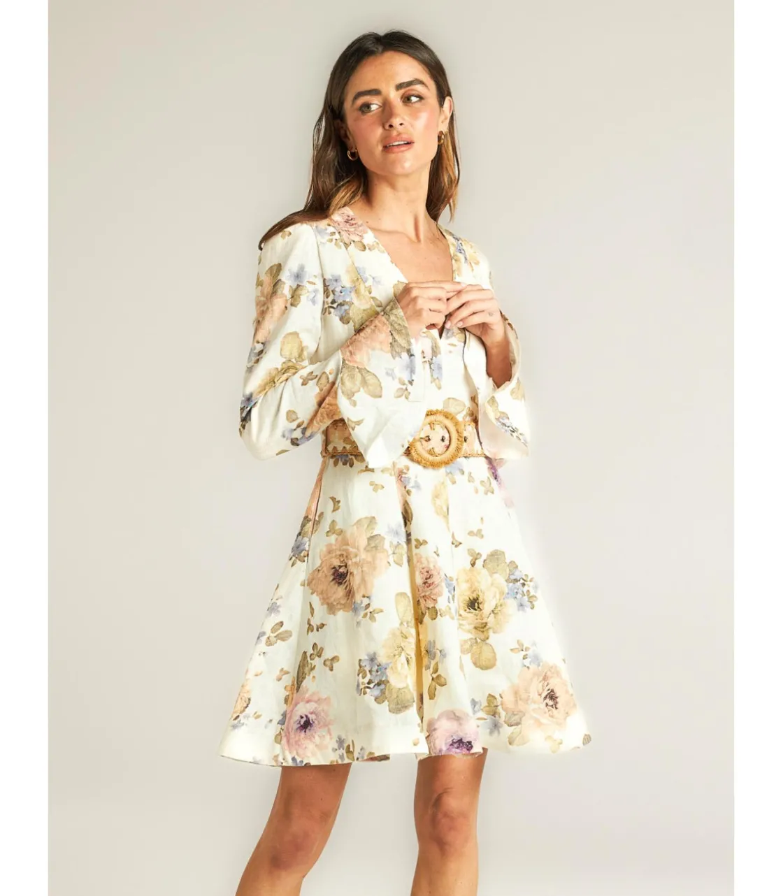 Alma en Pena Vestidos Cortos|VESTIDO CORTO CON VUELO